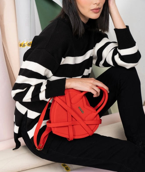 Hereje Corazón Bondage Rojo